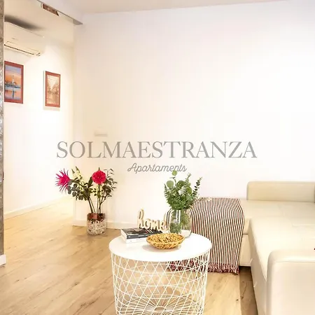 Blue & Red By Sol Maestranza * מאלגה