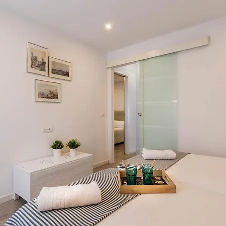 Blue & Red By Sol Maestranza *