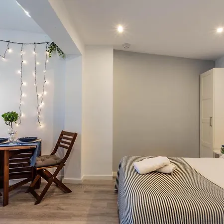 Blue & Red By Sol Maestranza *