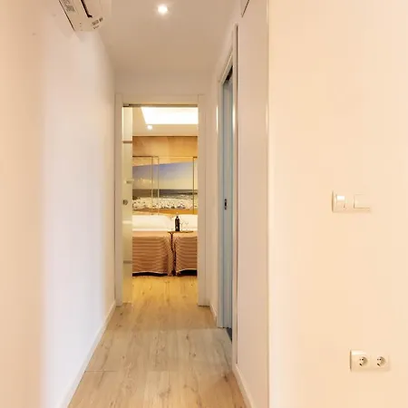 Blue & Red By Sol Maestranza דירה מאלגה