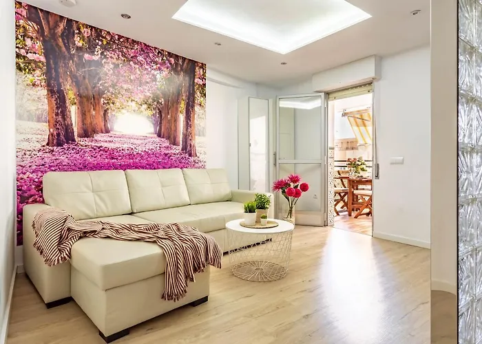 Blue & Red By Sol Maestranza 公寓 *