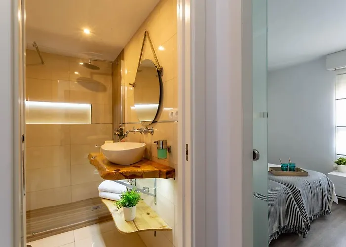 Blue & Red By Sol Maestranza 公寓 马拉加