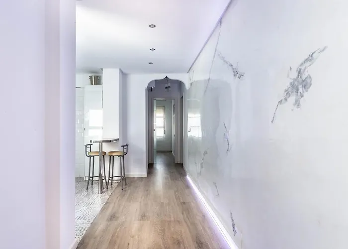 Blue & Red By Sol Maestranza 公寓 *